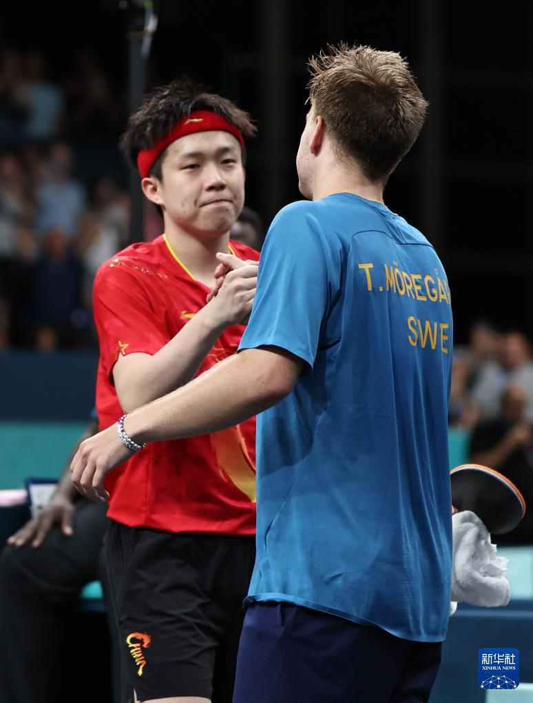 冬季运动的 冬季运动的